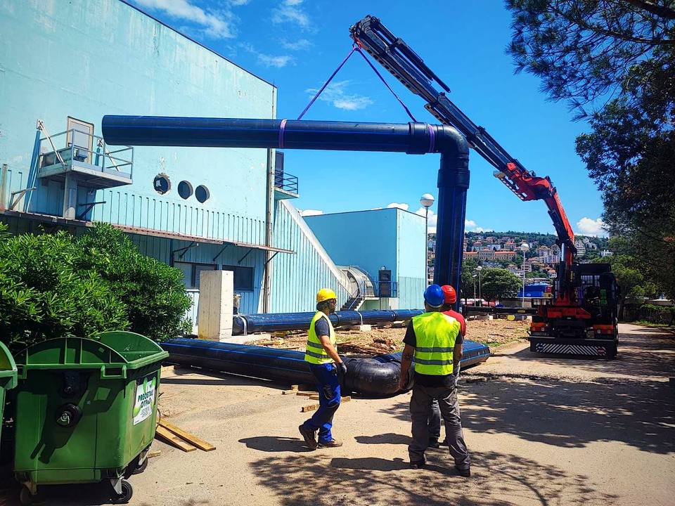 Izrada, montaža i zavarivanje PEHD cjevovoda d560 – Tehnika Gil, Rijeka